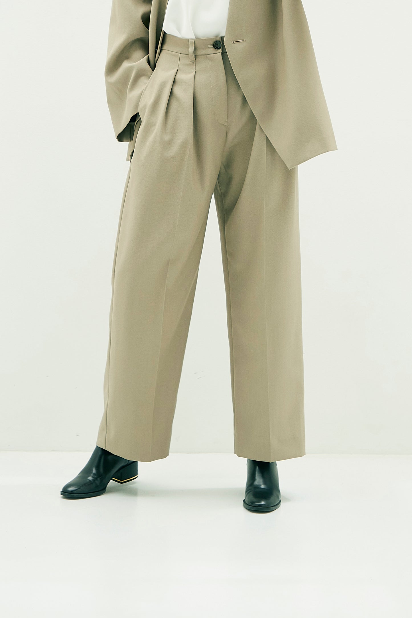 Tack Straight Pants