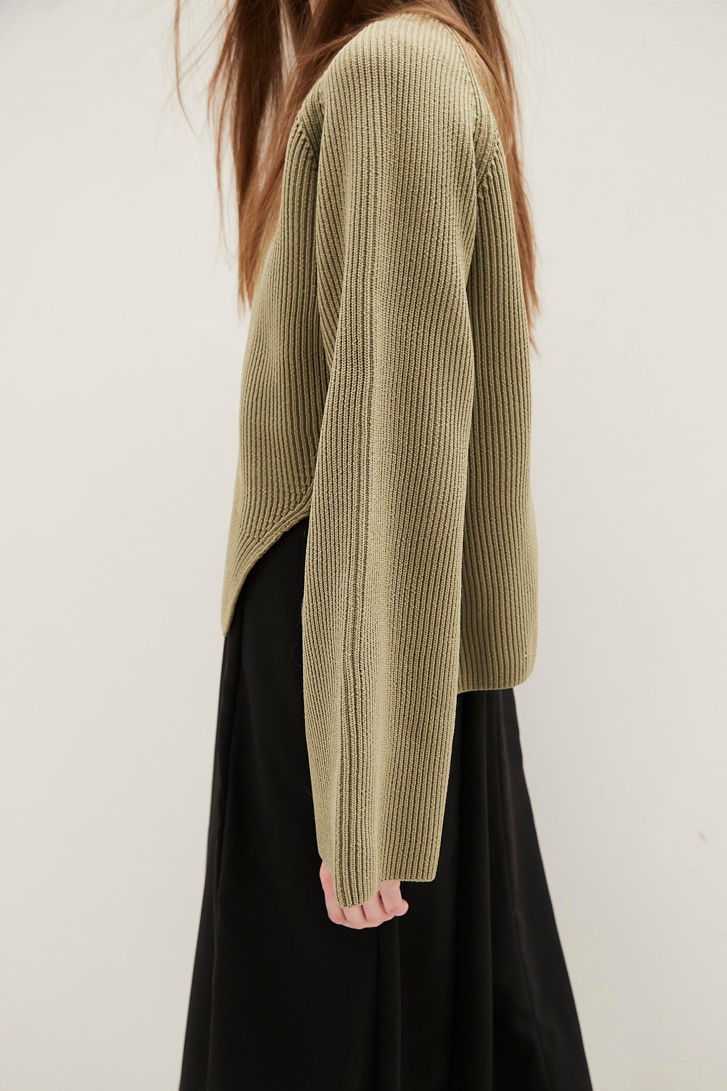 Flared sleeve Knit