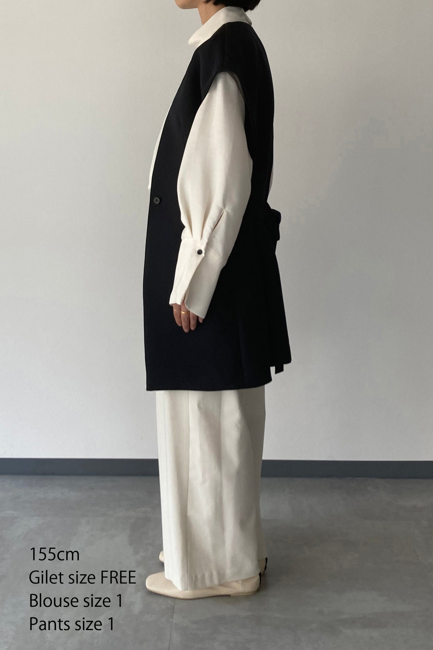 Sleeve less Jacket
