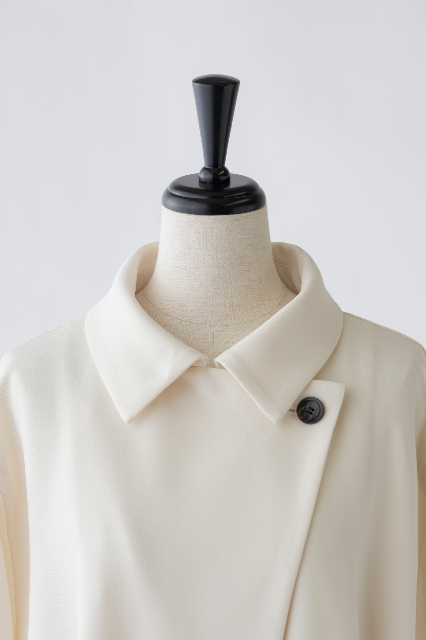 Soutien collar coat