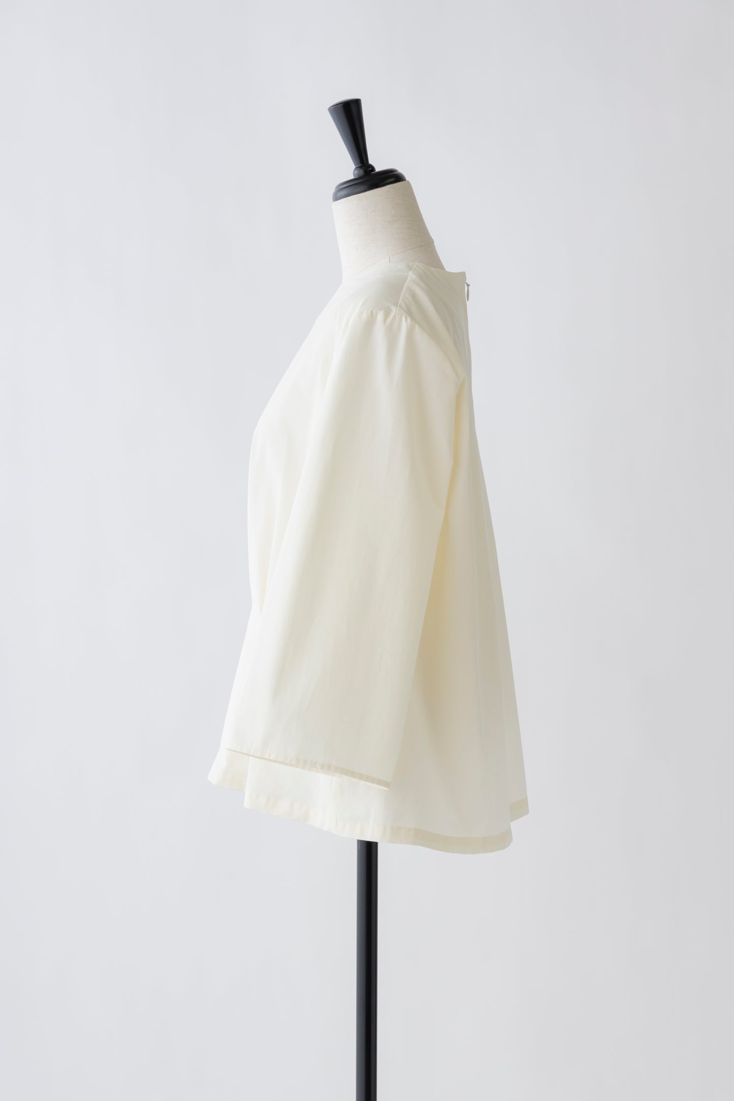 tafta west tuck blouse