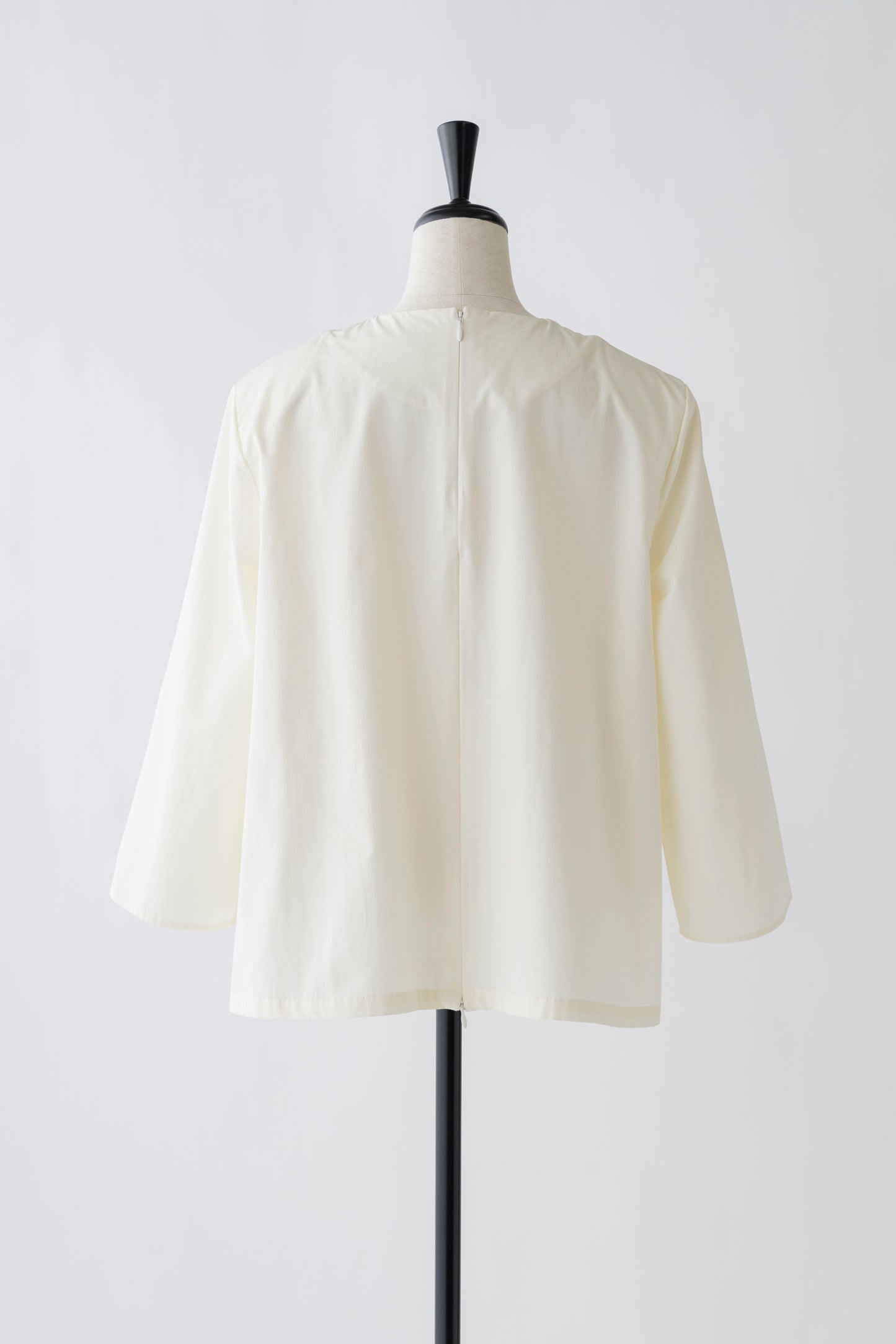 tafta west tuck blouse