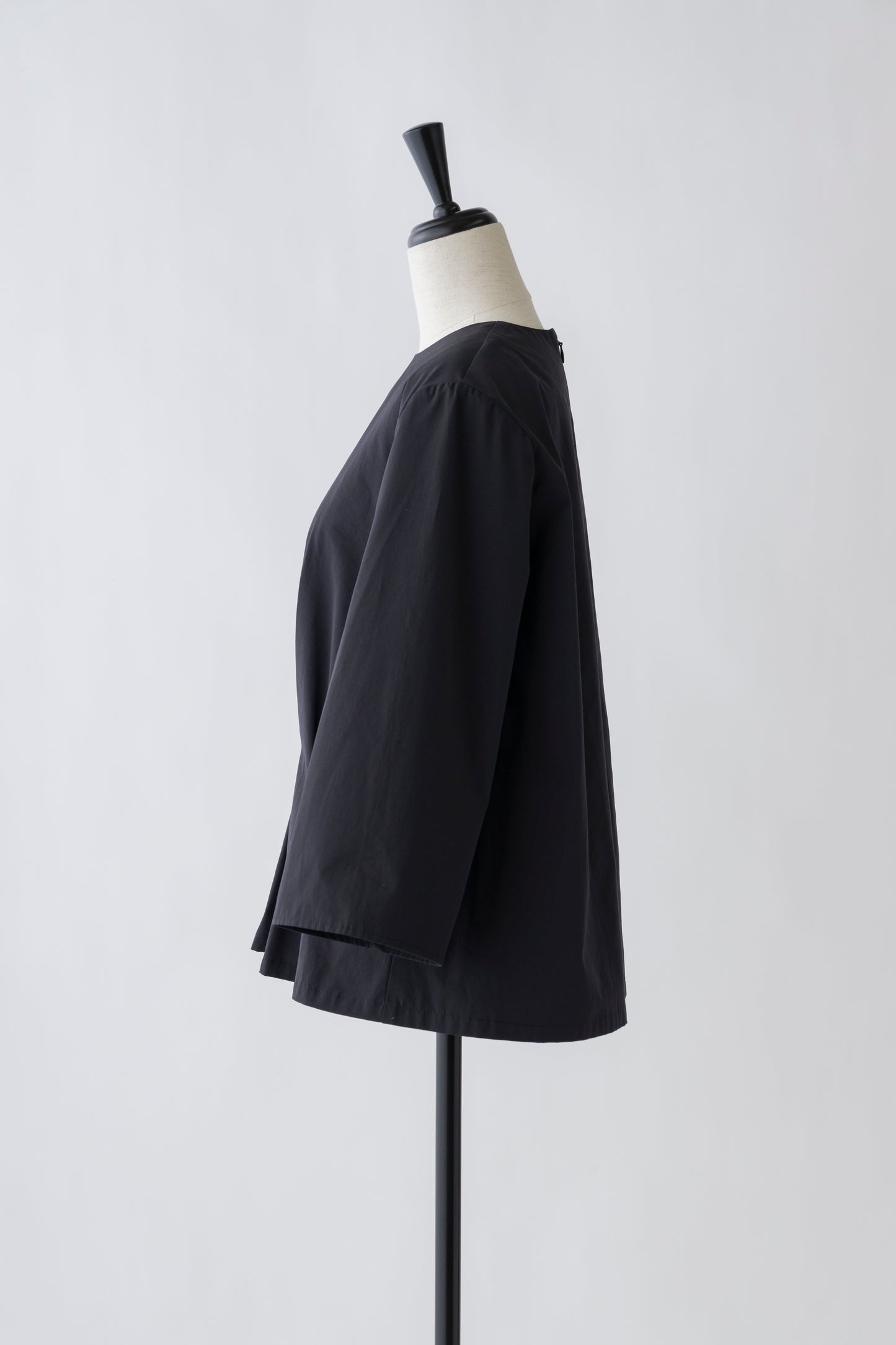 tafta west tuck blouse