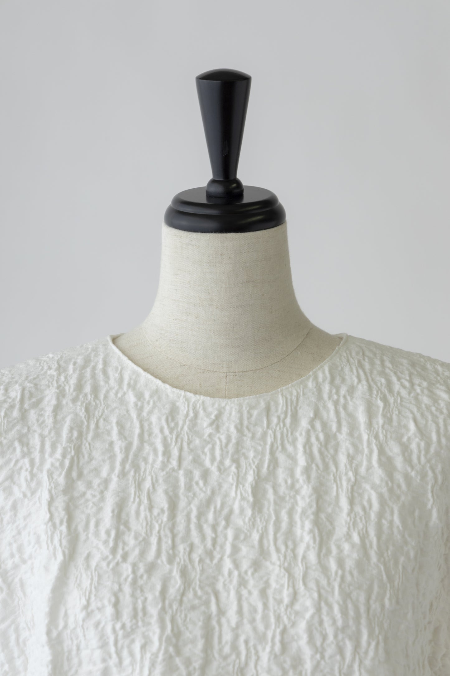 Gather sleeve jacquard Blouse