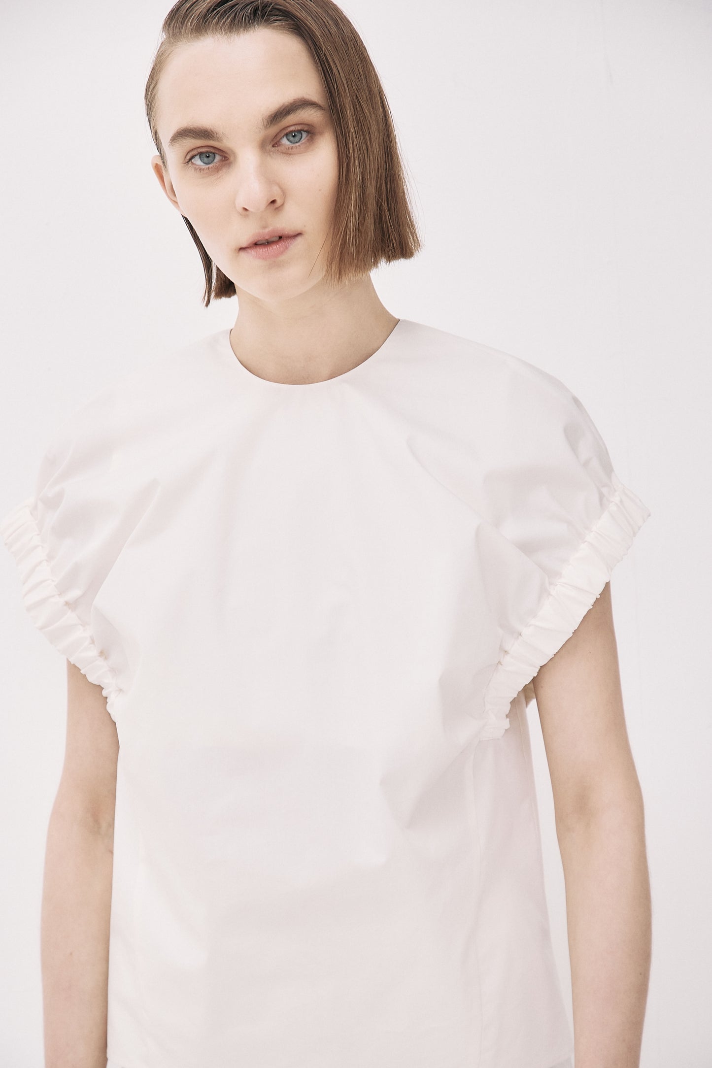 Gather sleeve Blouse