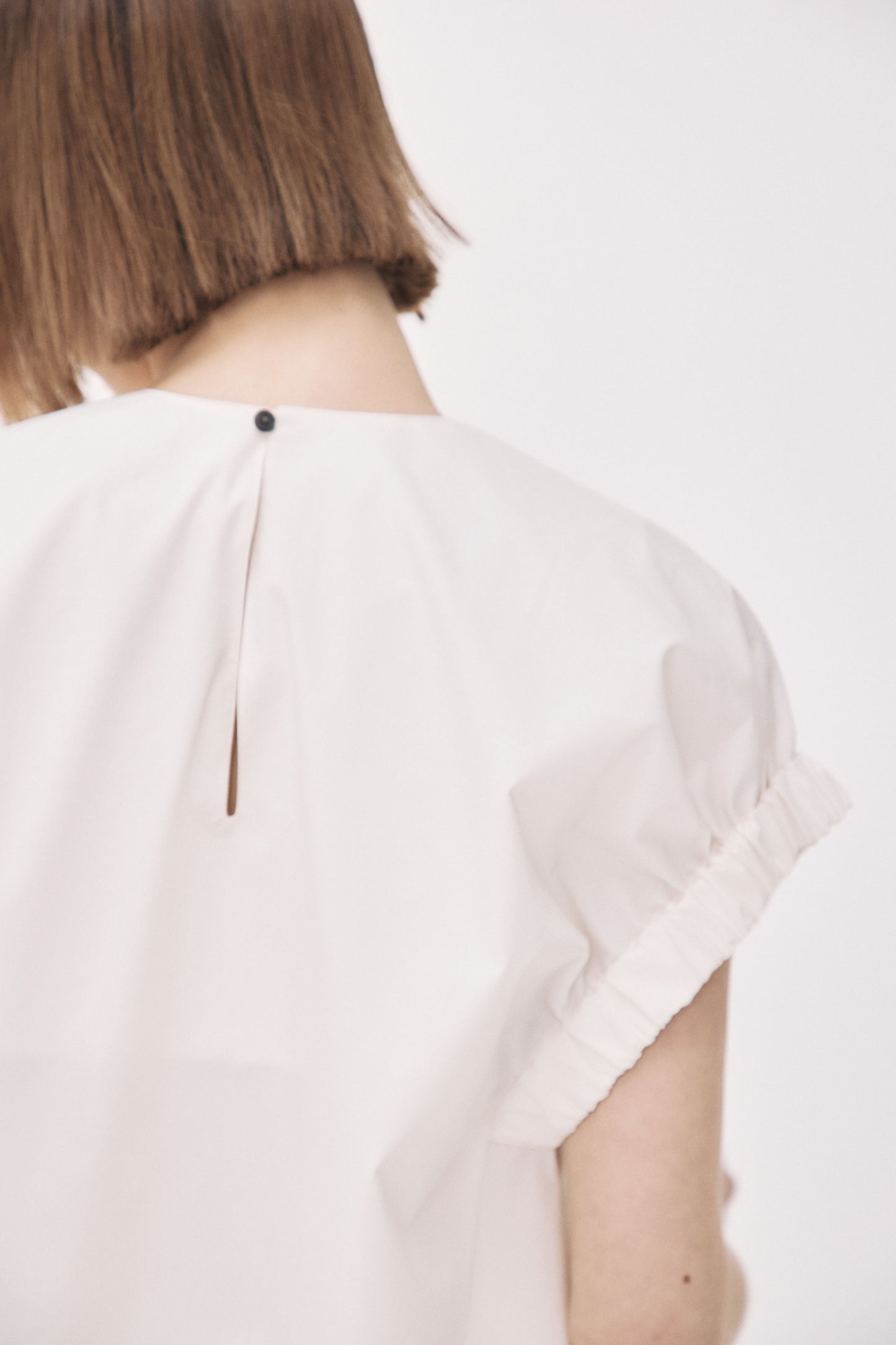 Gather sleeve Blouse
