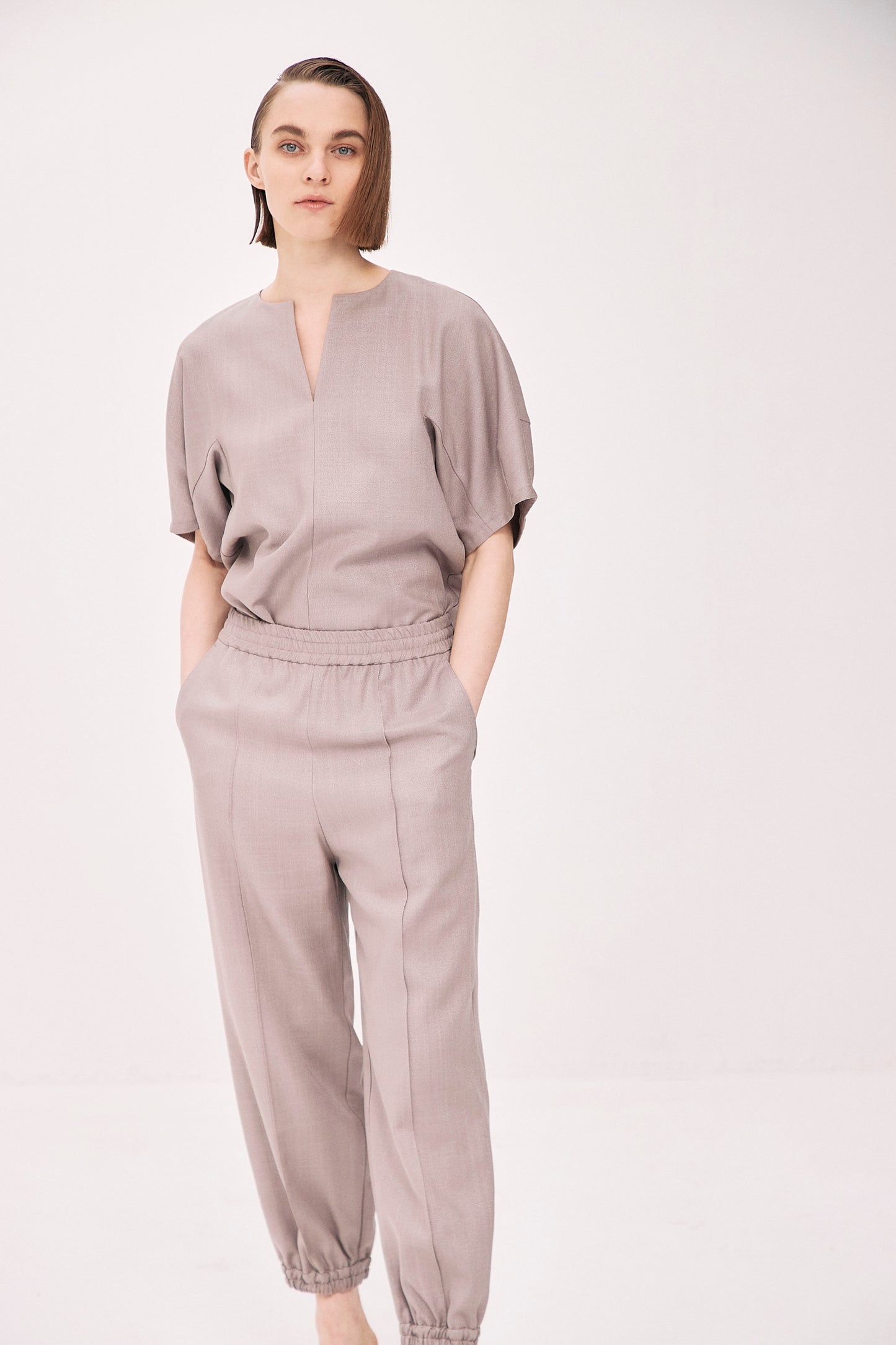 Luster keyneck shortsleeve Blouse-GRAY