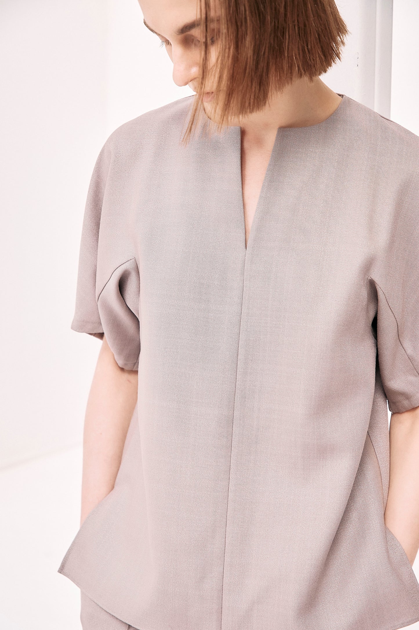 Luster keyneck shortsleeve Blouse-GRAY
