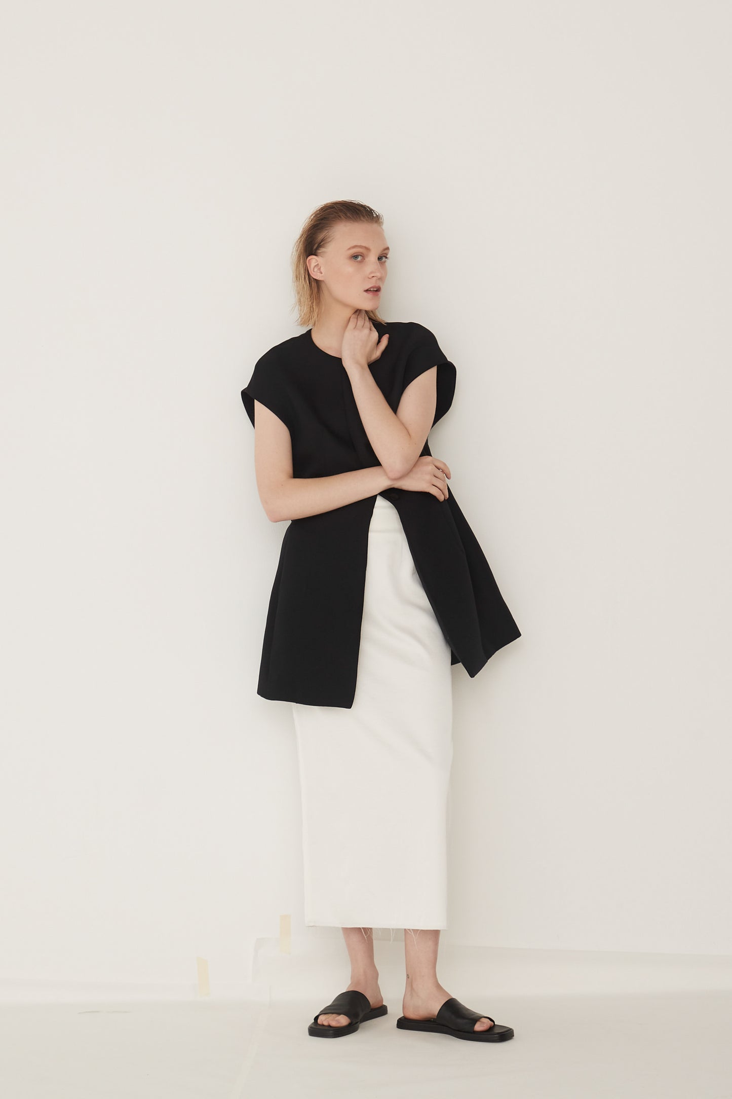 Sleeve less Jacket