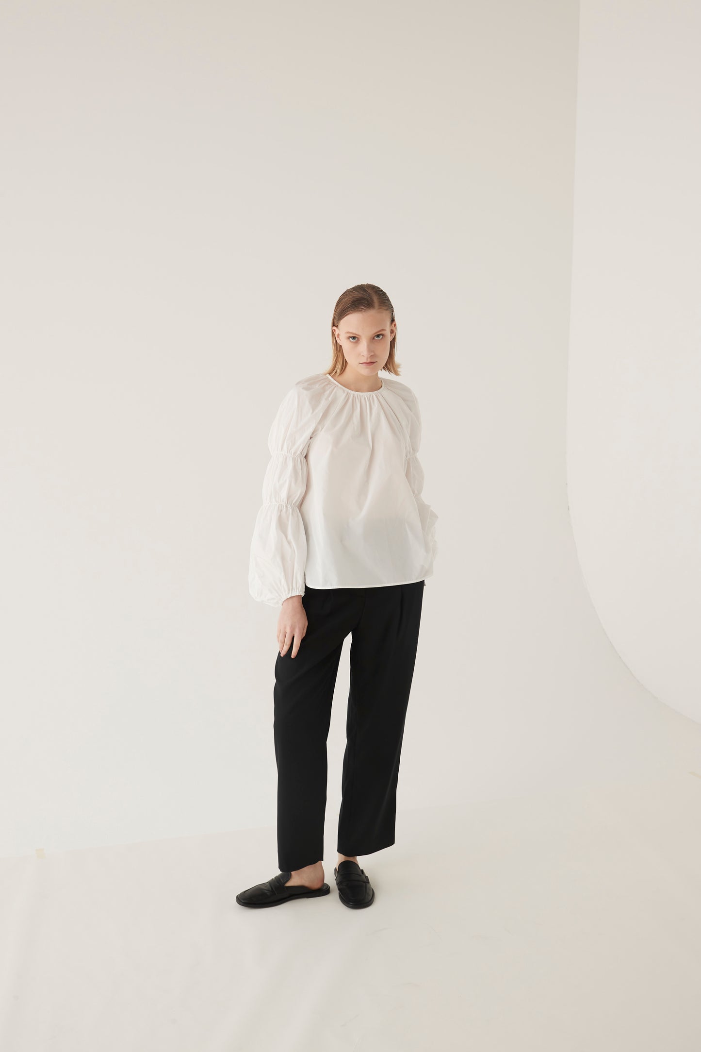 Raglan Tripleapuff Sleeve Blouse