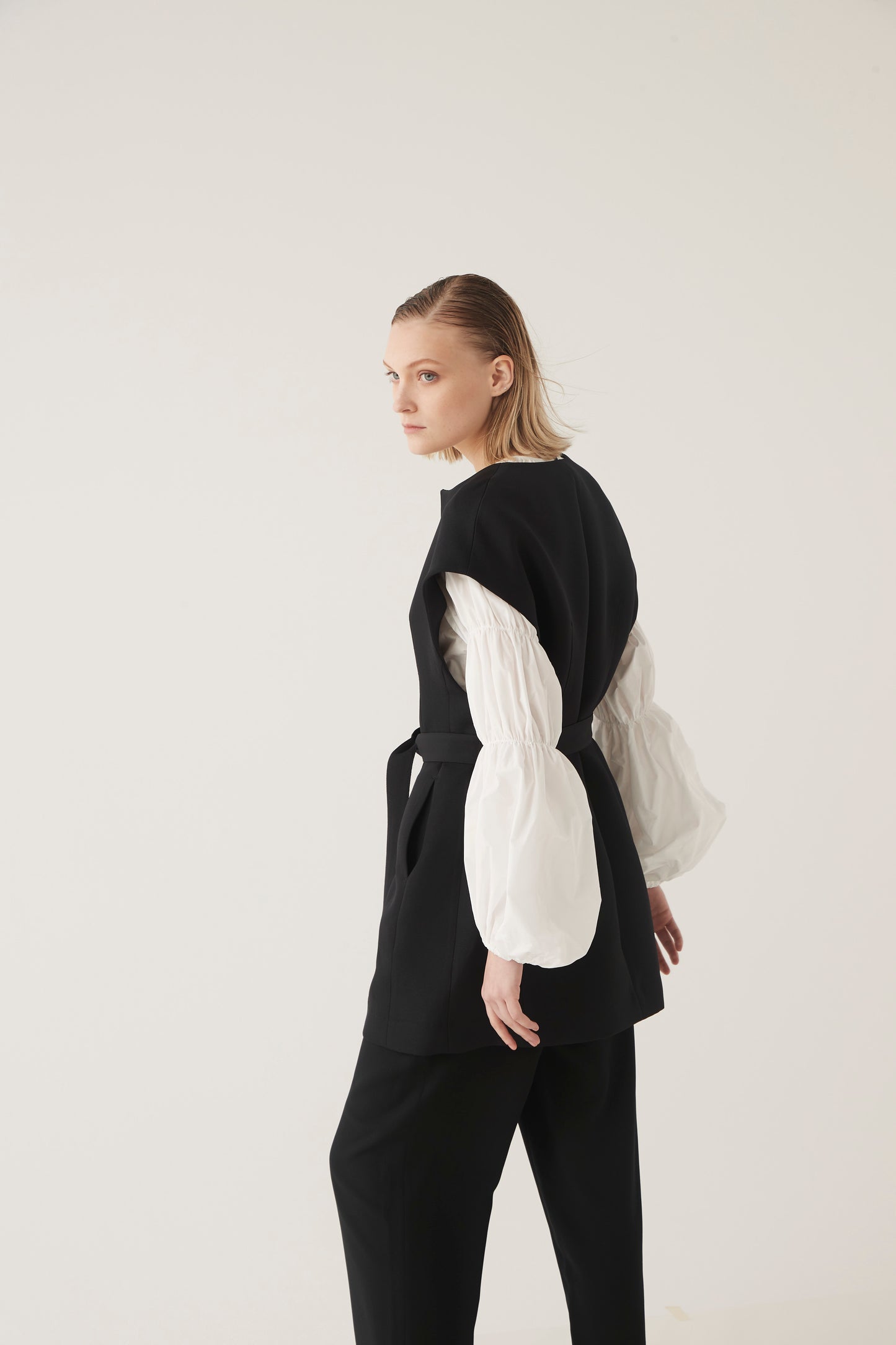 Raglan Tripleapuff Sleeve Blouse