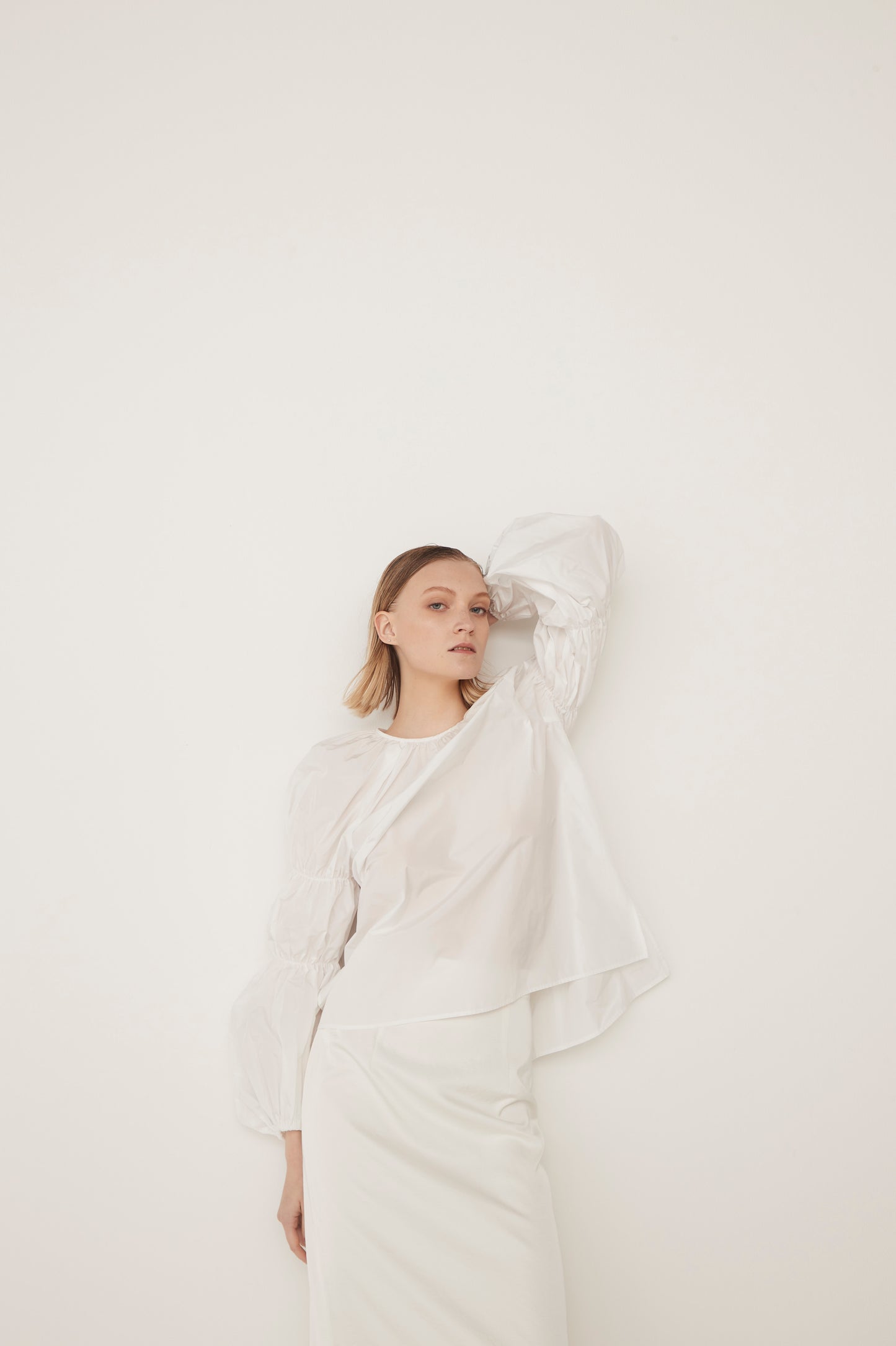 Raglan Tripleapuff Sleeve Blouse