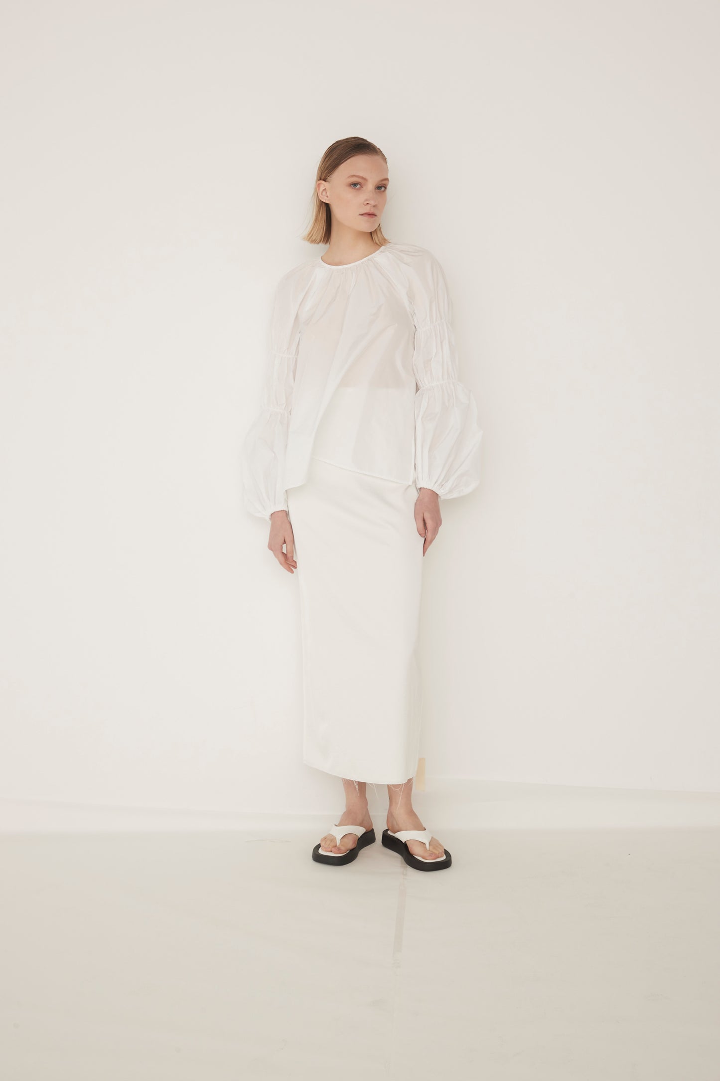 Raglan Tripleapuff Sleeve Blouse