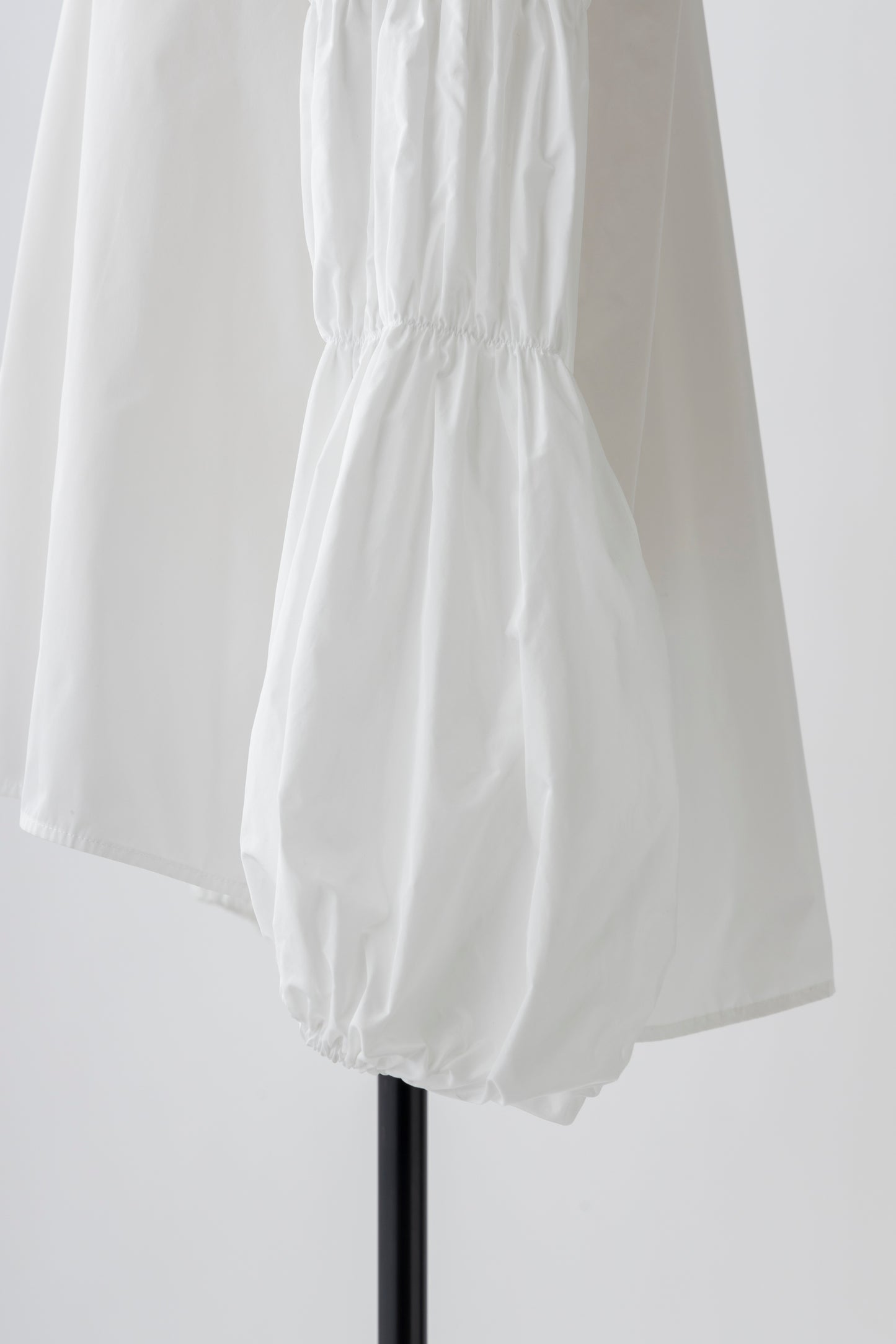 Raglan Tripleapuff Sleeve Blouse