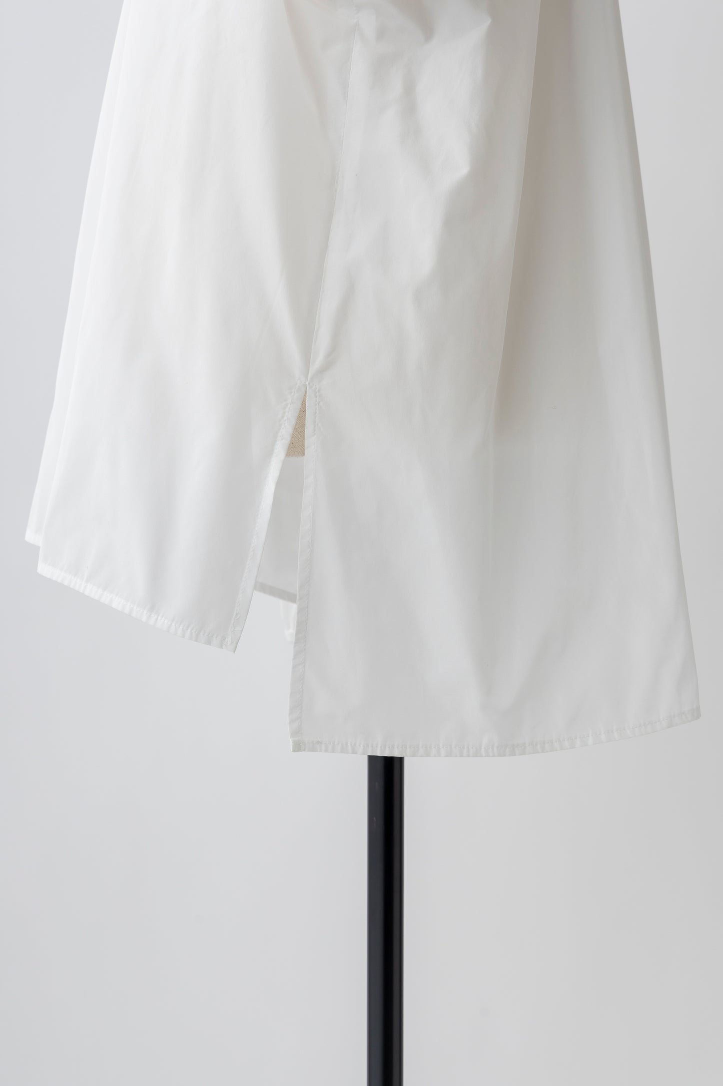 Raglan Tripleapuff Sleeve Blouse