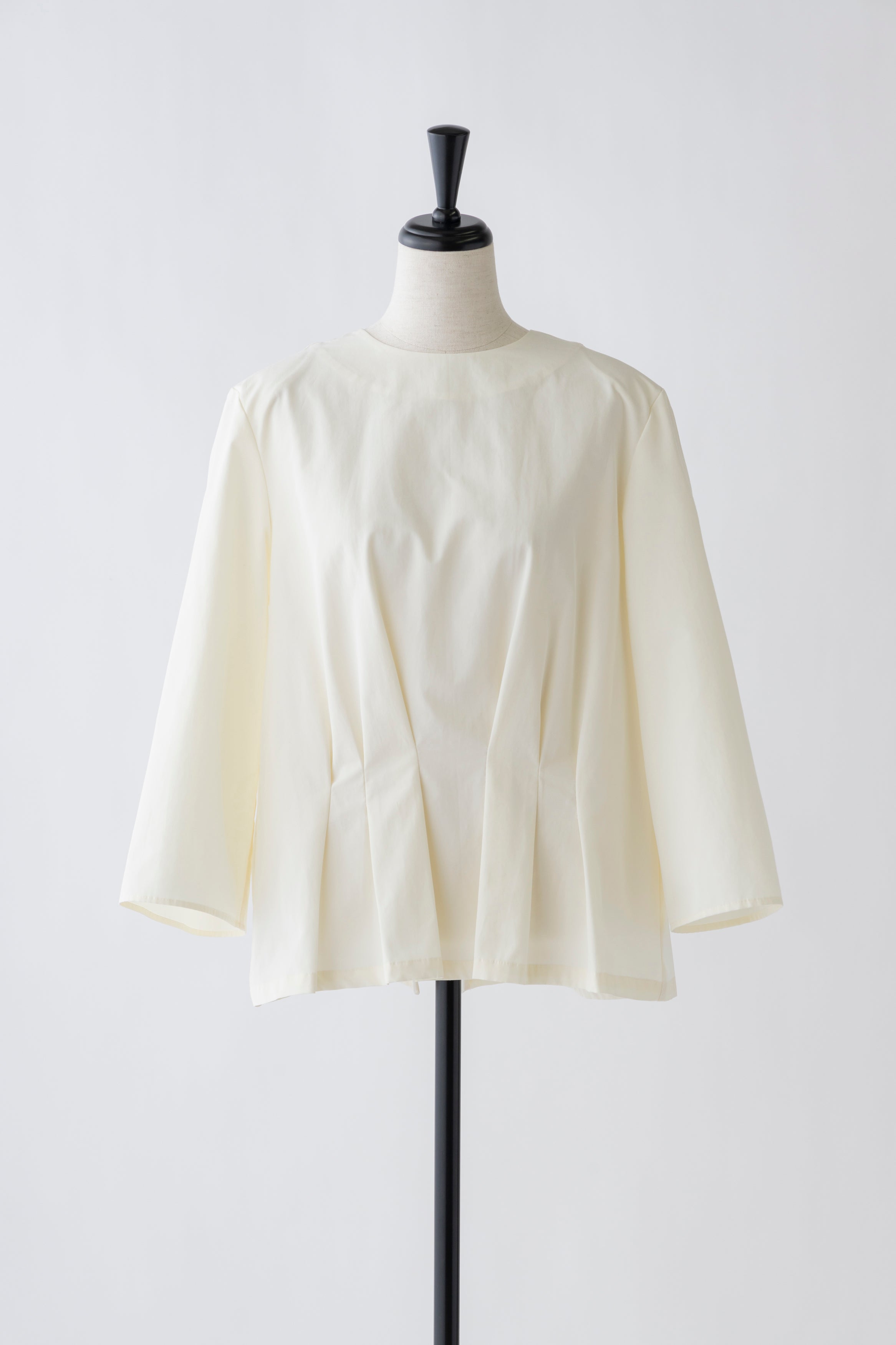 tafta west tuck blouse