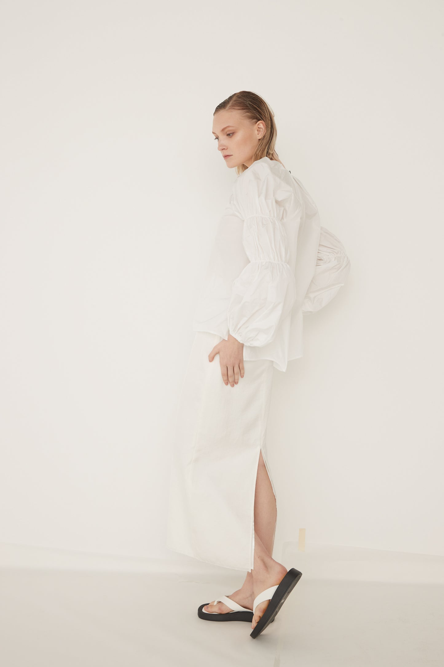 W Slit Maxi Tight Skirt-WHITE