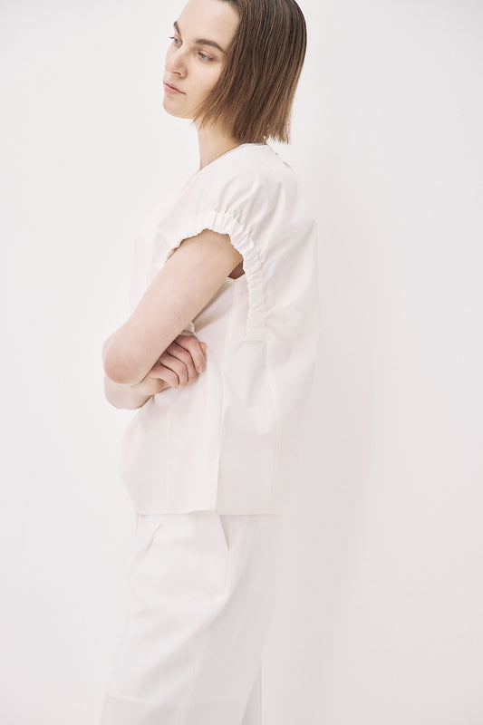 Gather sleeve Blouse
