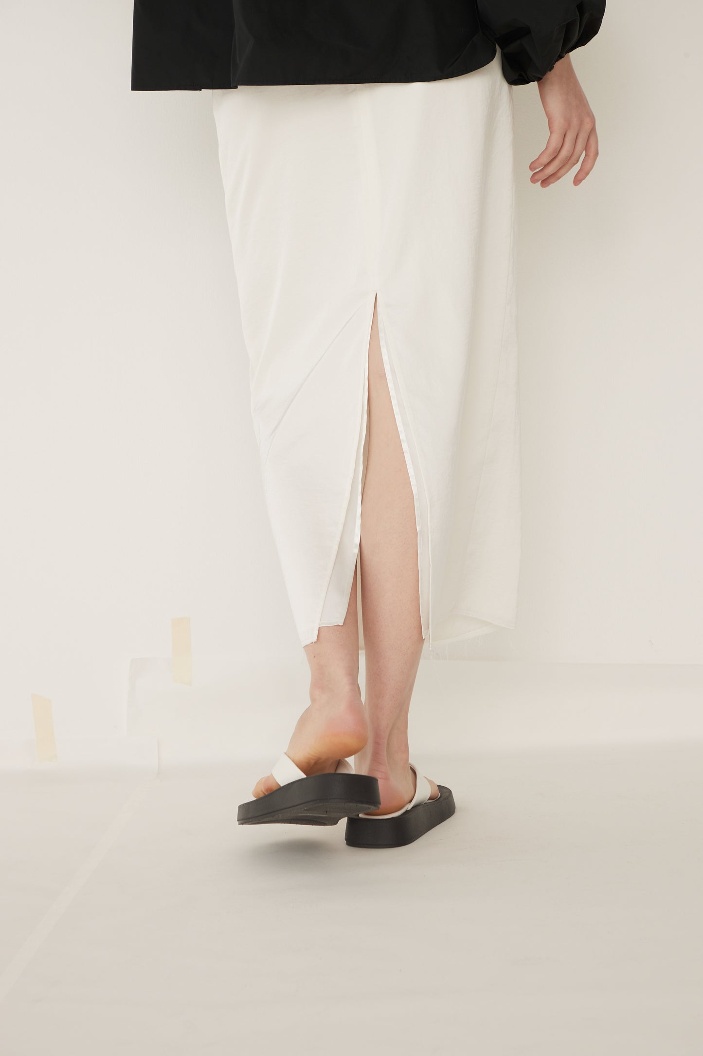 W Slit Maxi Tight Skirt-WHITE