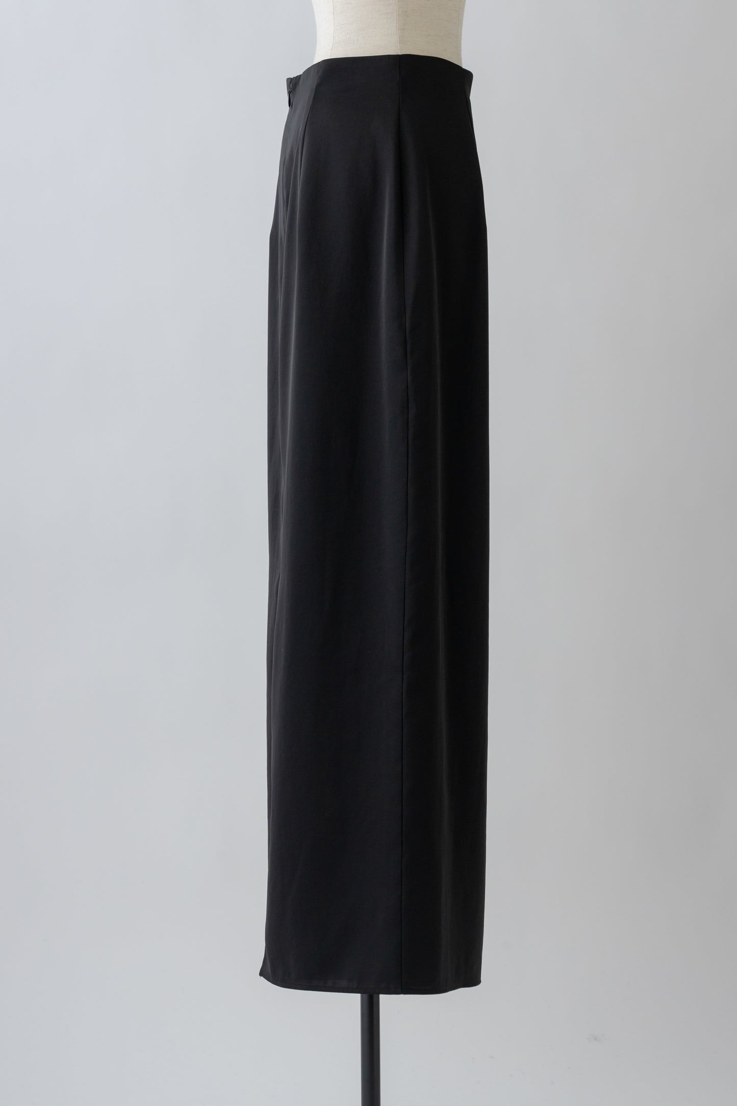 W Slit Maxi Tight Skirt-BLACK