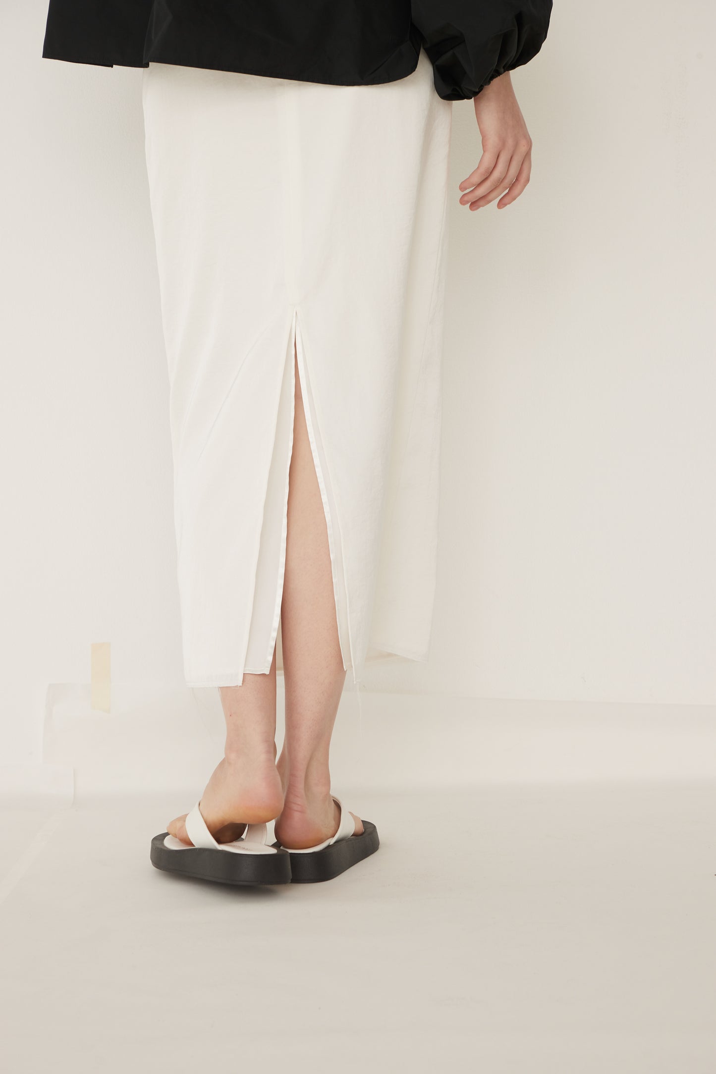 W Slit Maxi Tight Skirt-WHITE