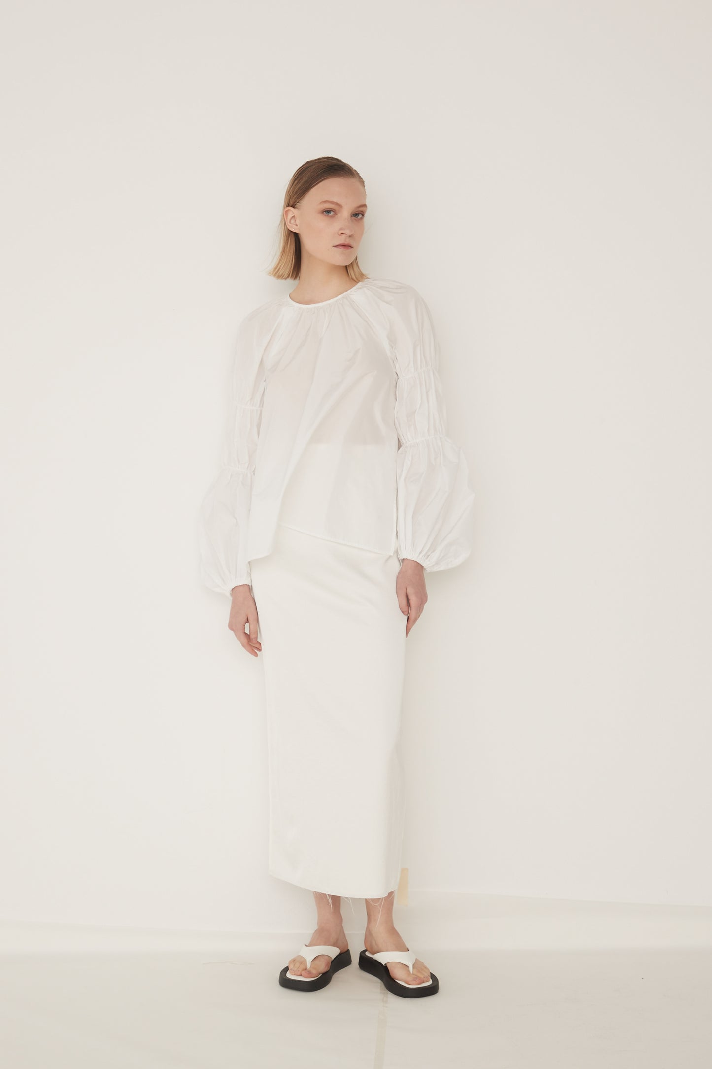 W Slit Maxi Tight Skirt-WHITE