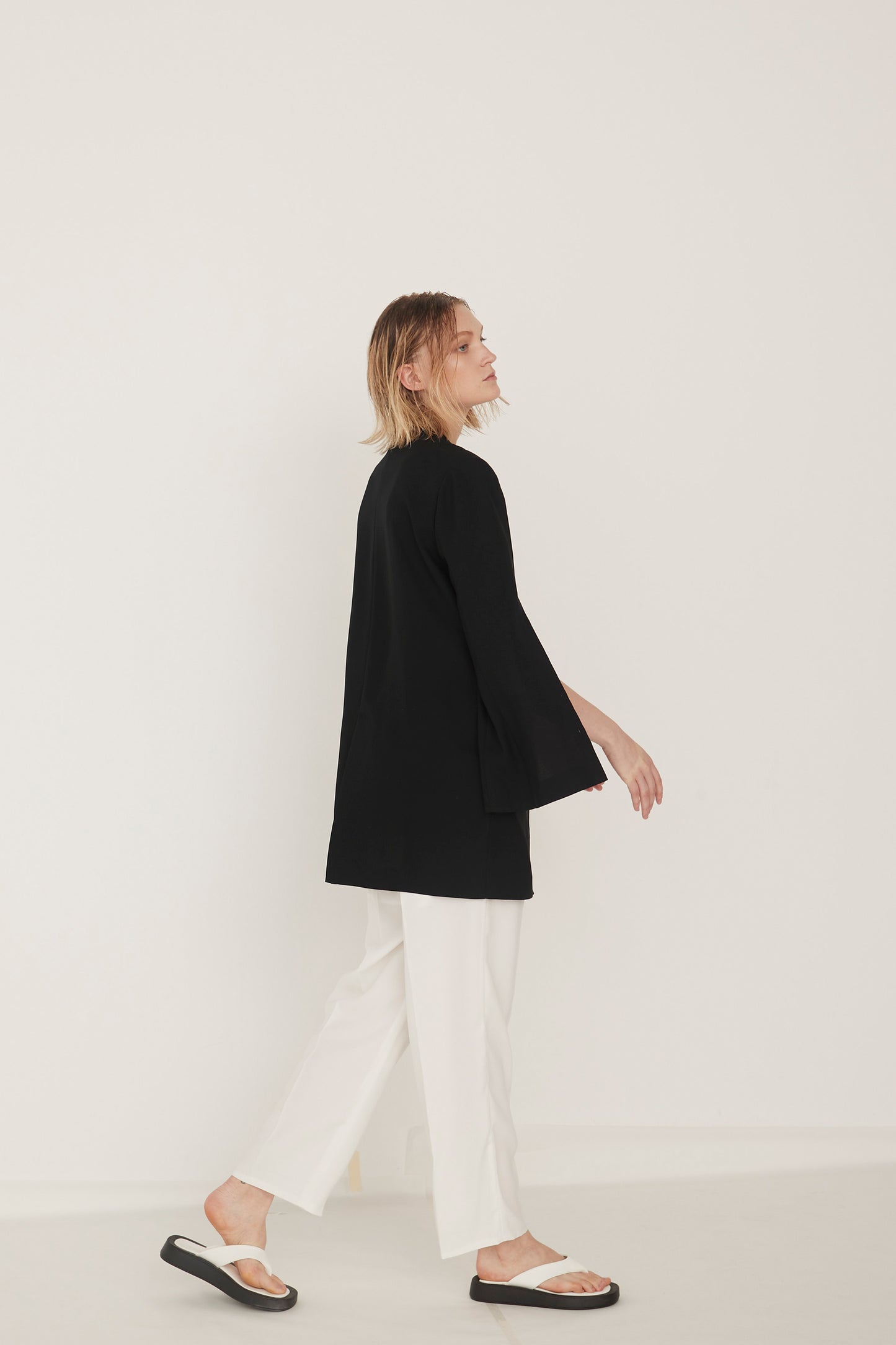 Slit Sleeves V-neck Jacket-BLACK