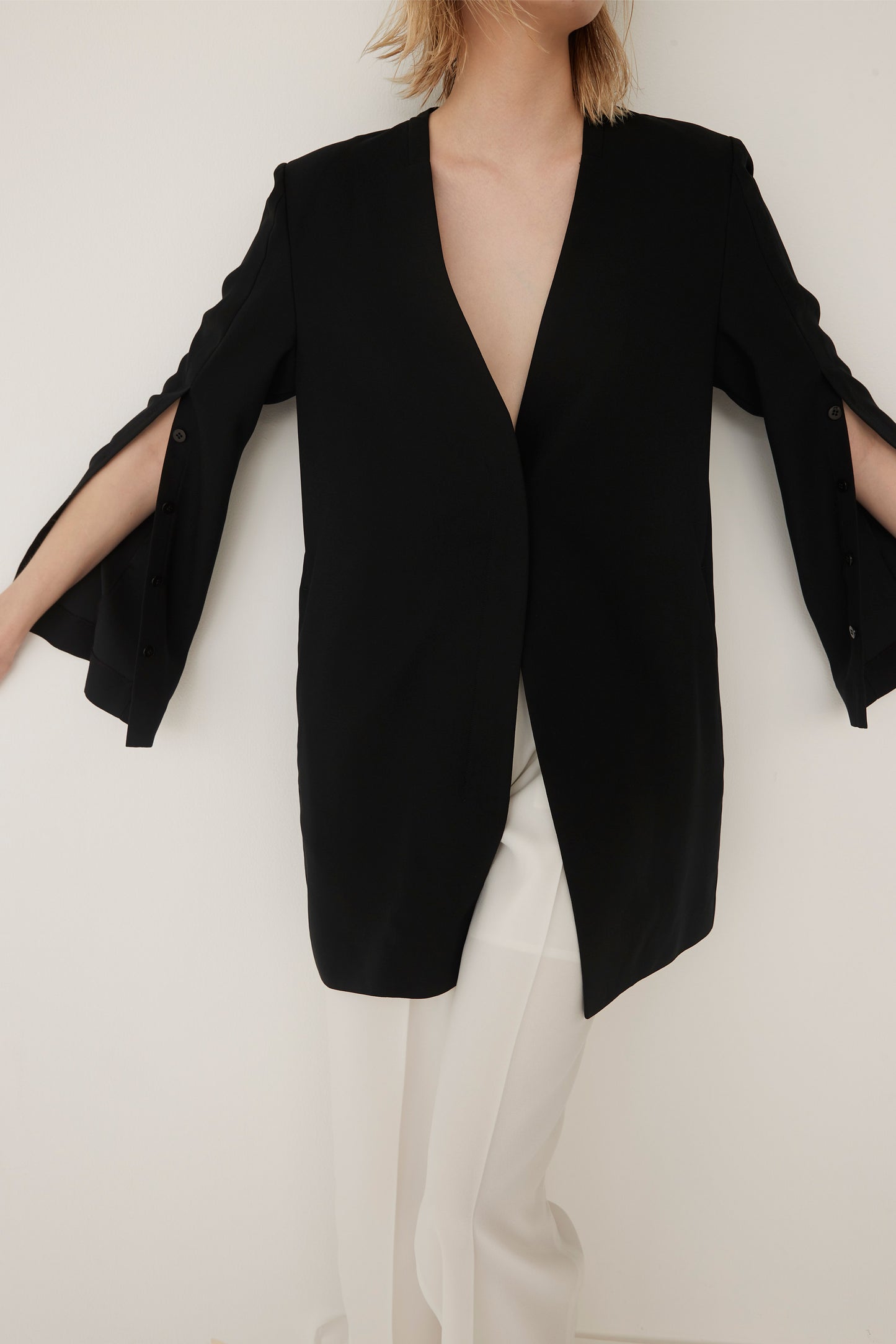 Slit Sleeves V-neck Jacket-BLACK