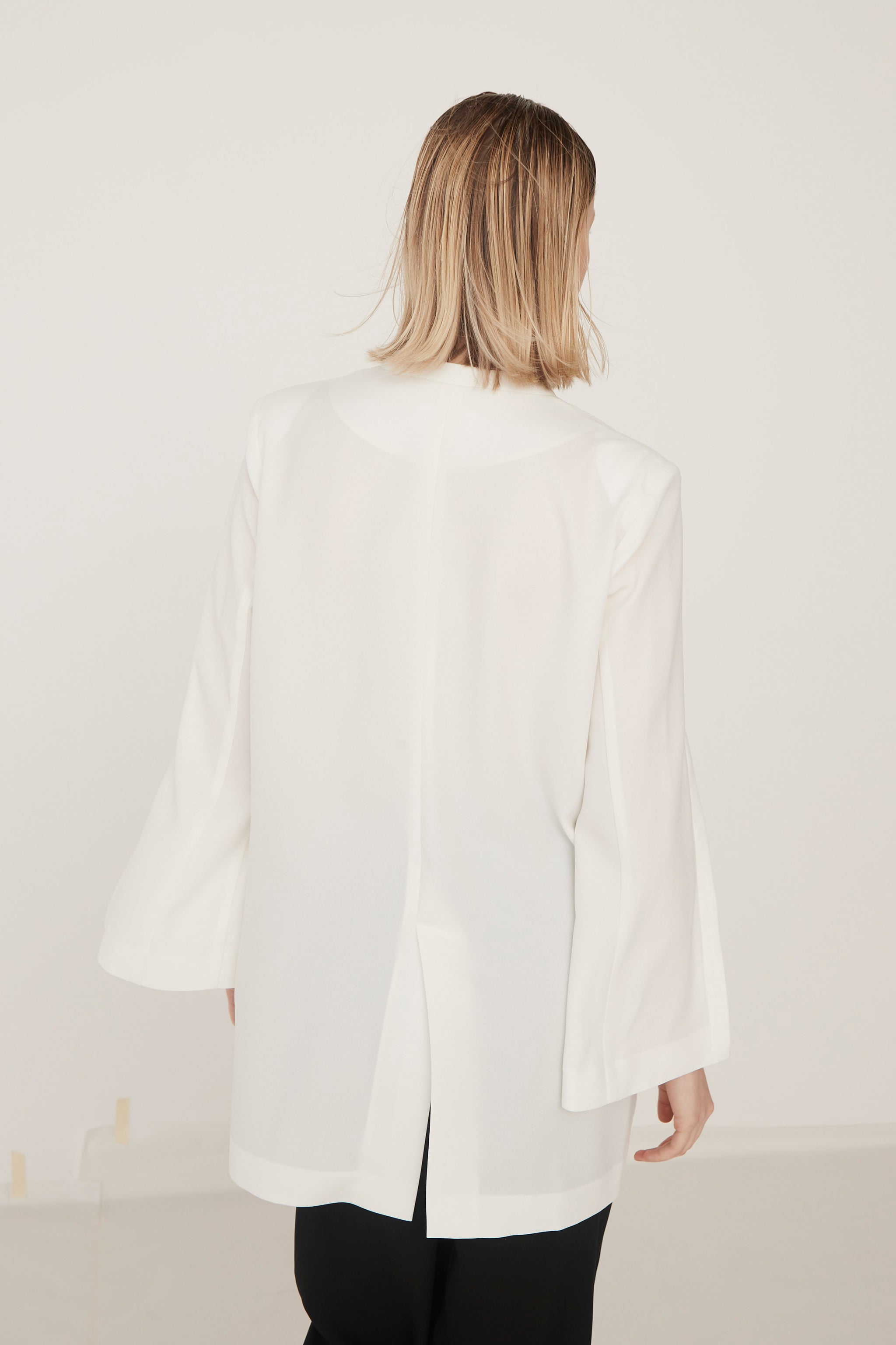 Slit Sleeves V-neck Jacket-WHITE