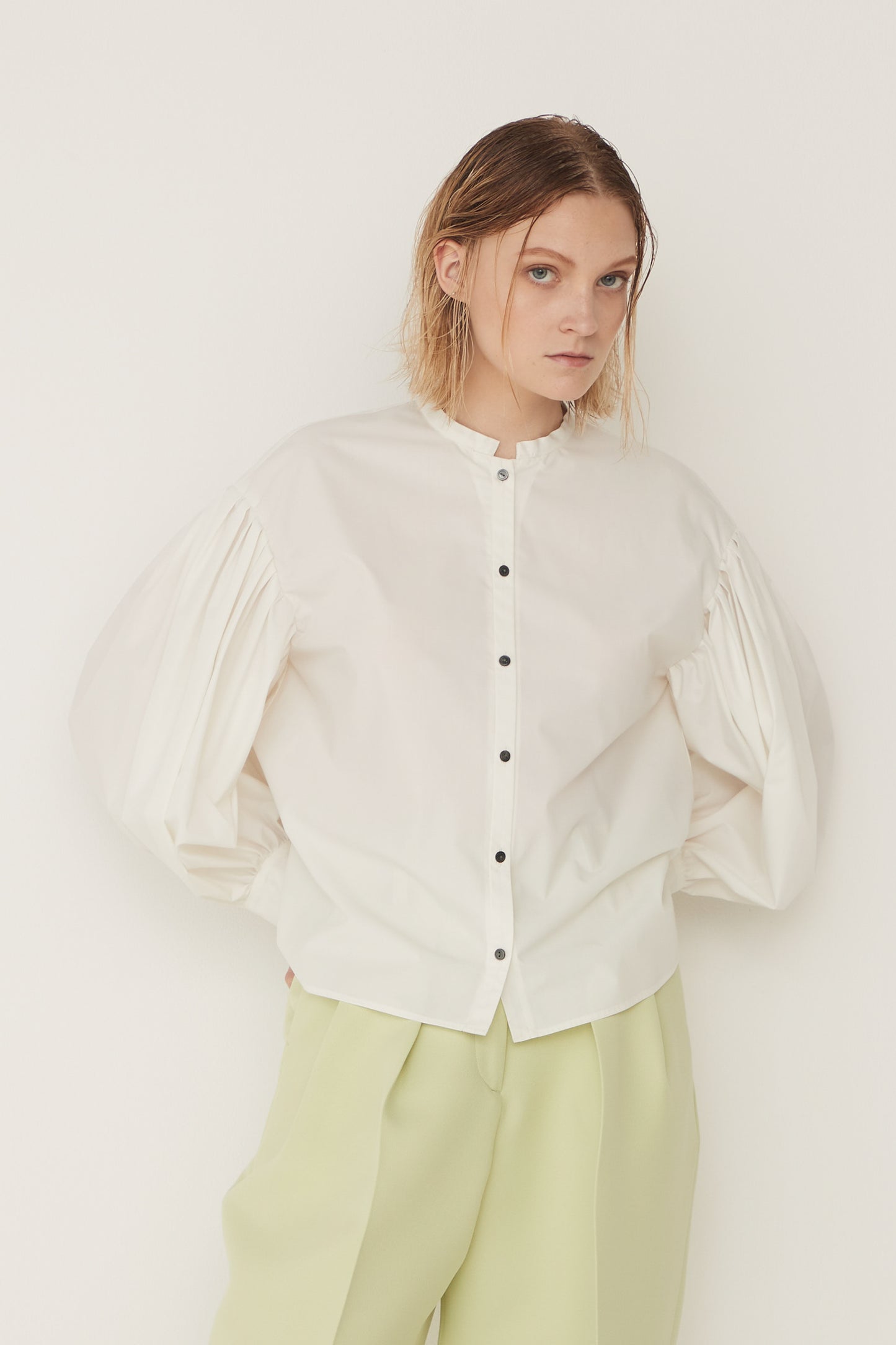 Standcollar Tucked Sleeve Blouse-WHITE