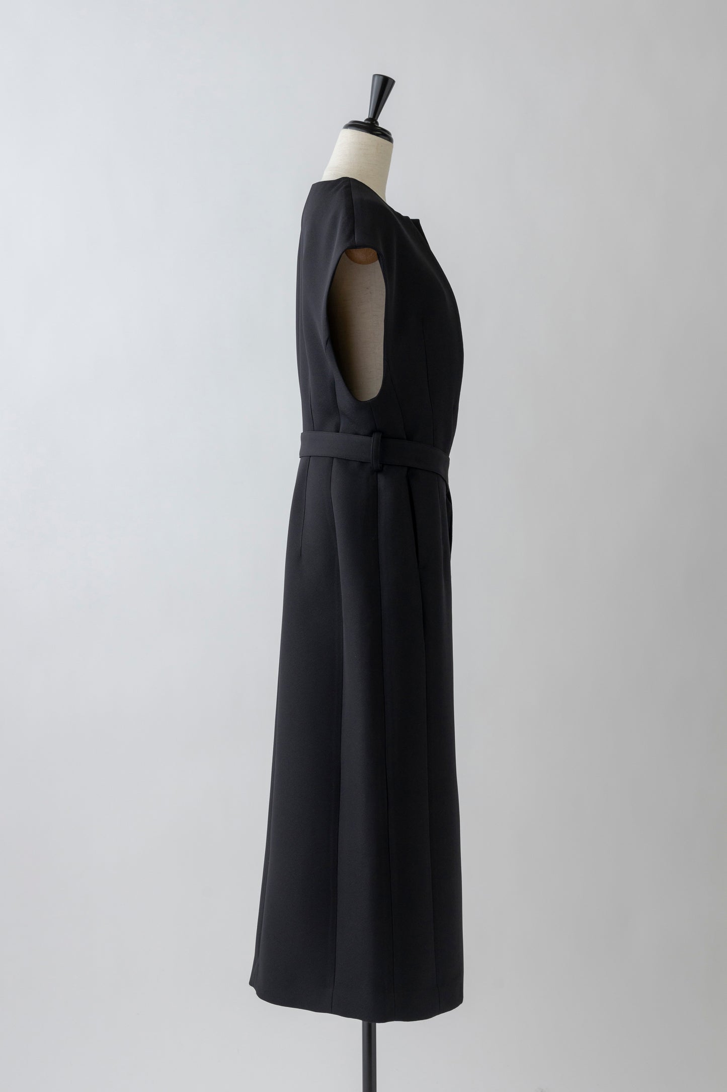 Sleeve less Long Jilet-BLACK
