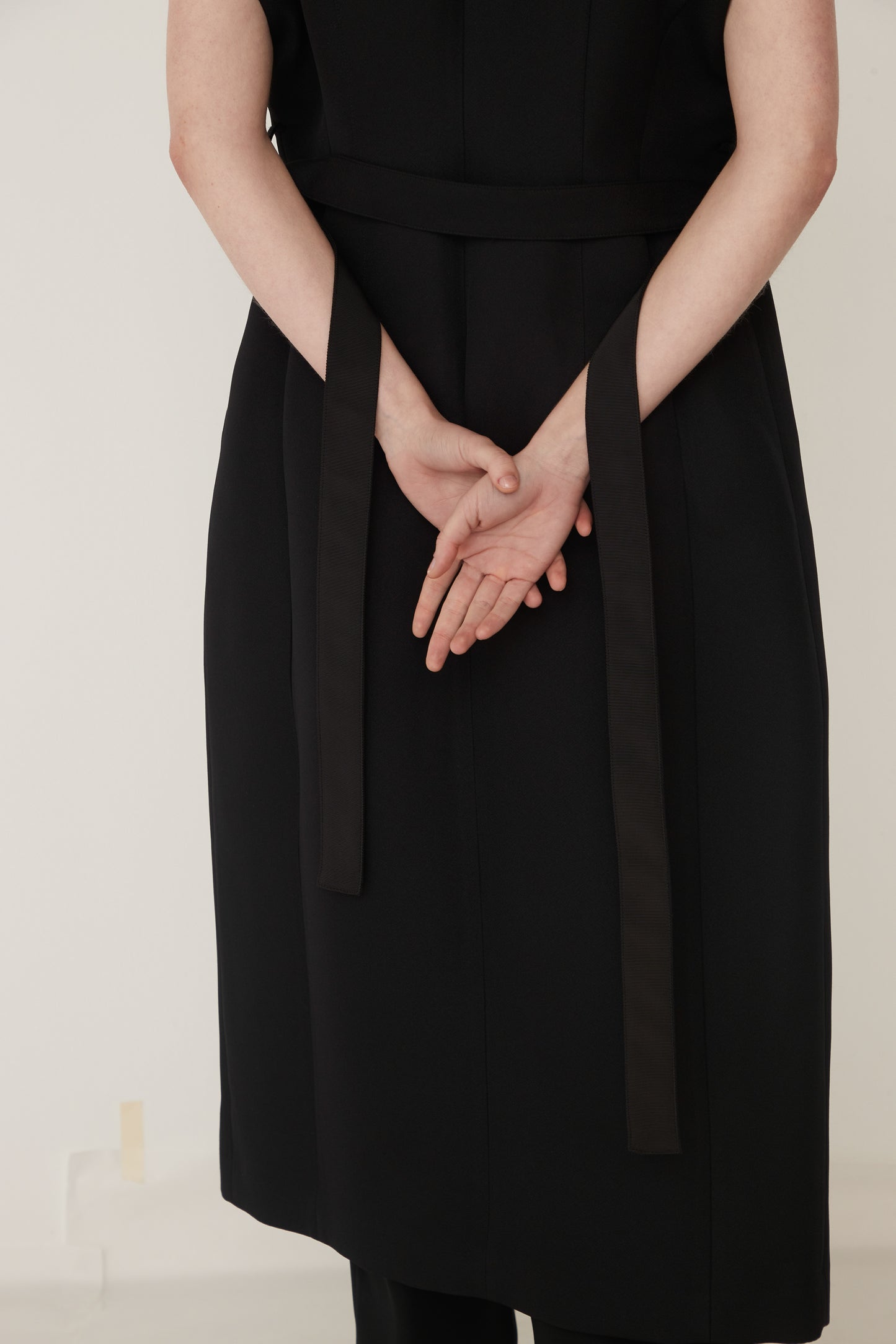 Sleeve less Long Jilet-BLACK